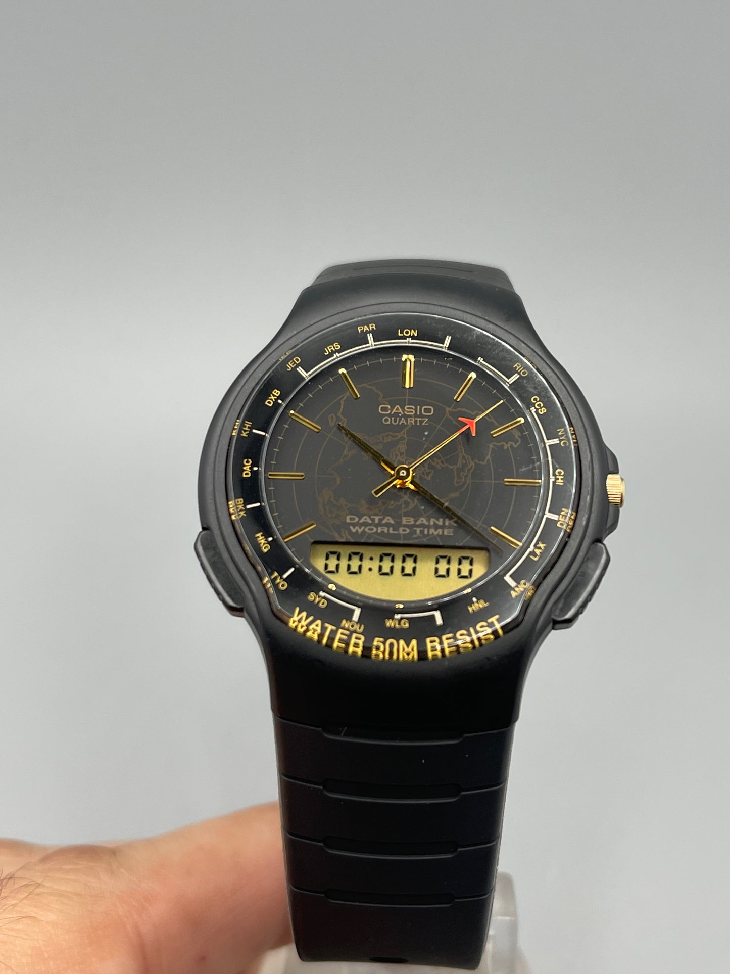 1990  Casio AB-40u world time data bank 50m water depth