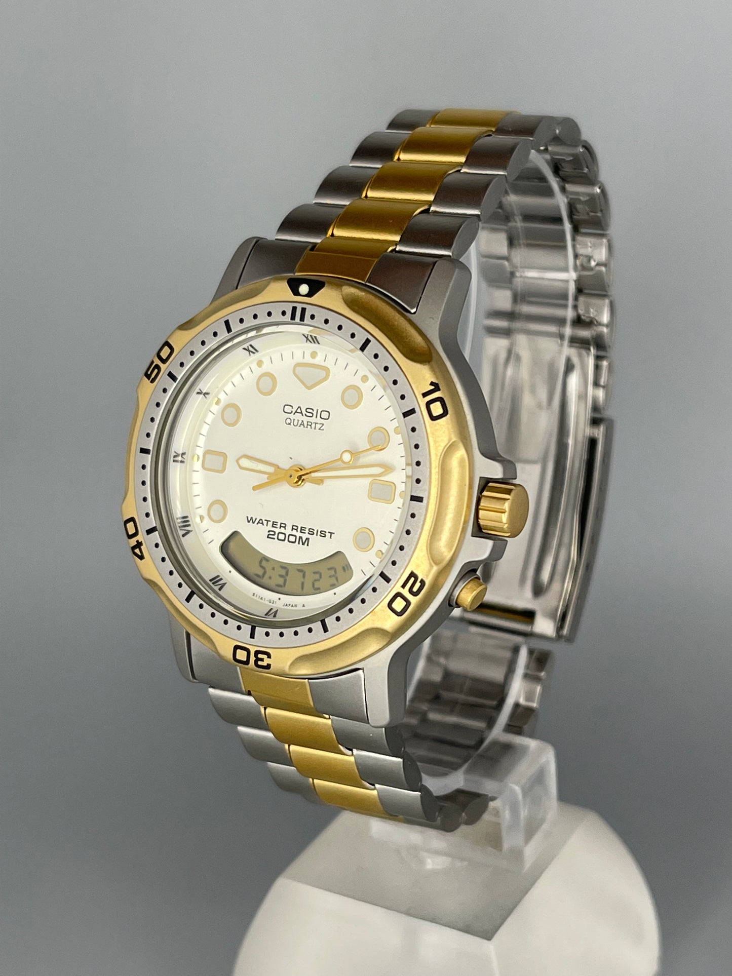 1990 Casio Oceanus Divers watch, AD-702 new old stock